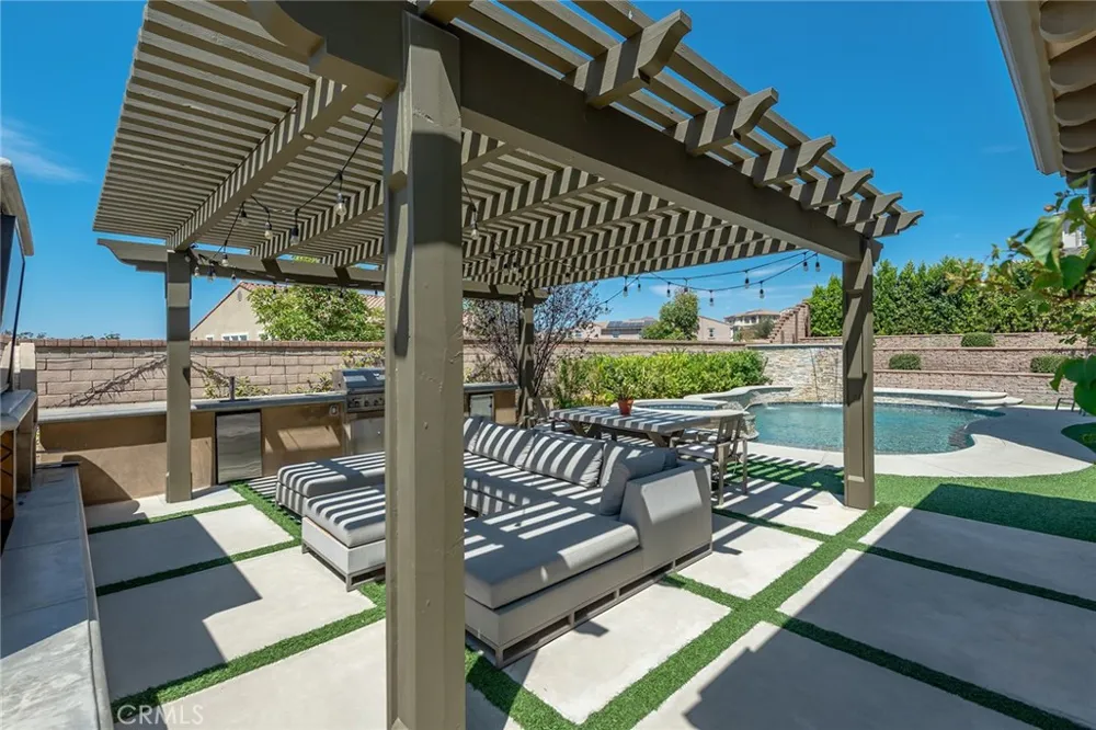 7329 Hightop Street Moorpark, CA 93021
