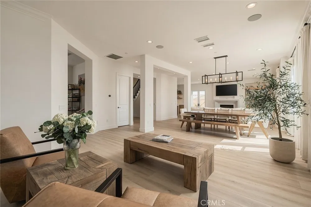 7329 Hightop Street Moorpark, CA 93021