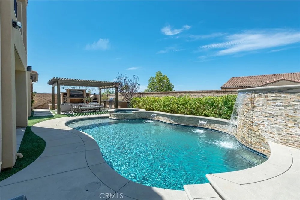 7329 Hightop Street Moorpark, CA 93021
