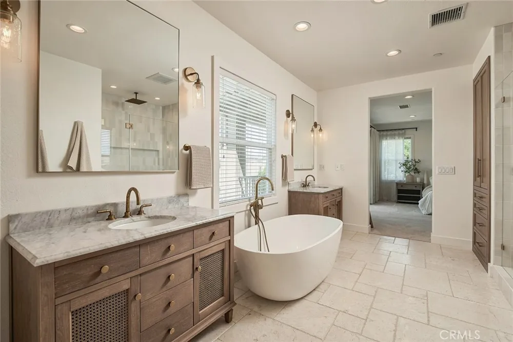 7329 Hightop Street Moorpark, CA 93021