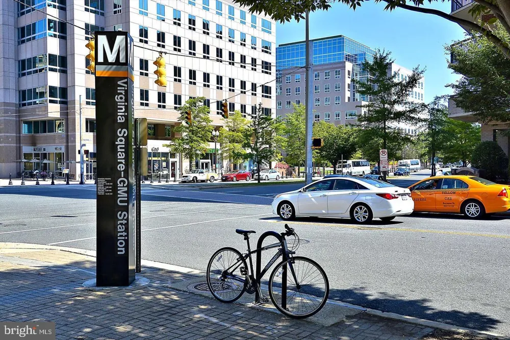 3835 9TH STREET #603E Arlington, VA 22203