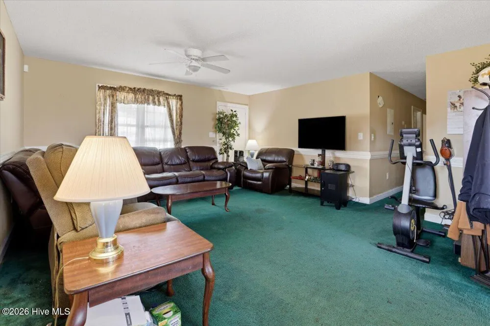 7032 Kingswood Circle Stantonsburg, NC 27883