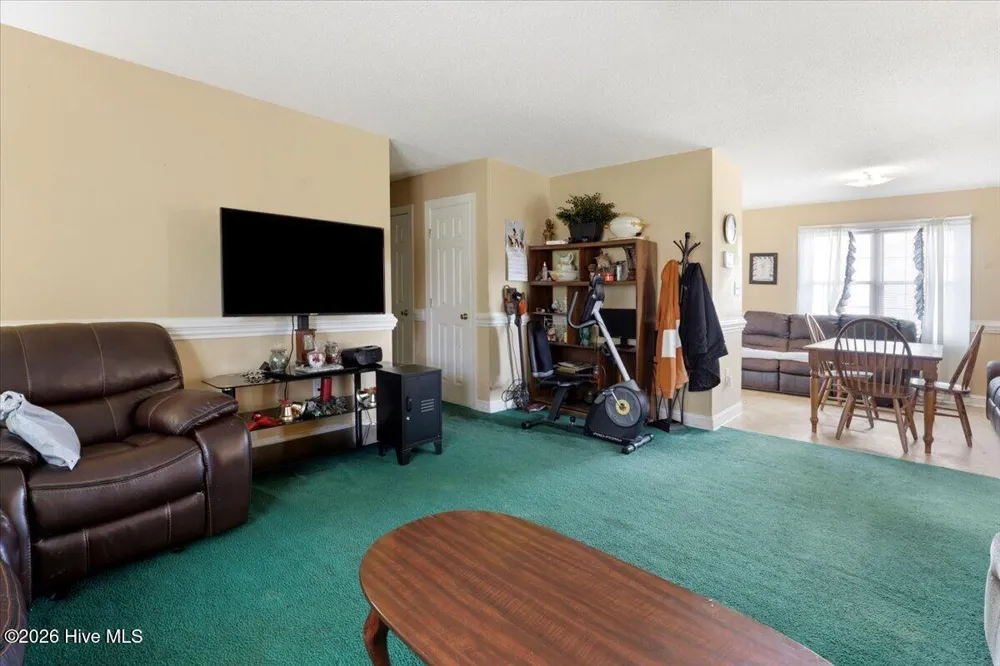 7032 Kingswood Circle Stantonsburg, NC 27883