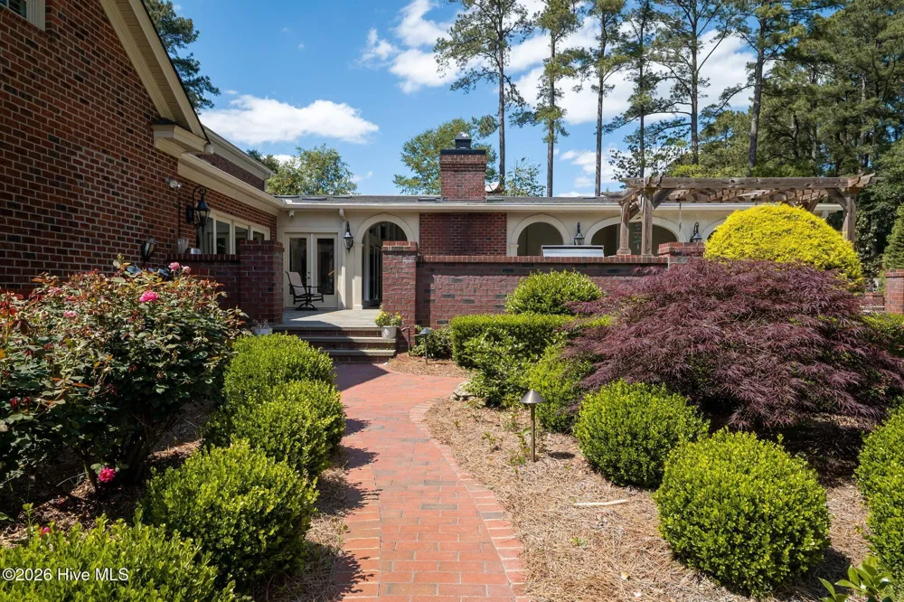 3407 Timberlake Court Kinston, NC 28504