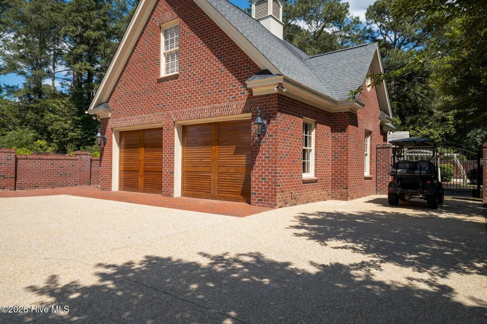 3407 Timberlake Court Kinston, NC 28504