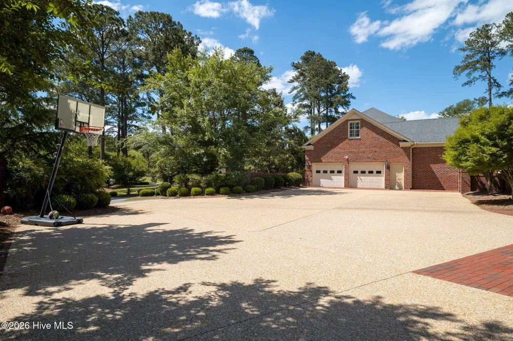 3407 Timberlake Court Kinston, NC 28504