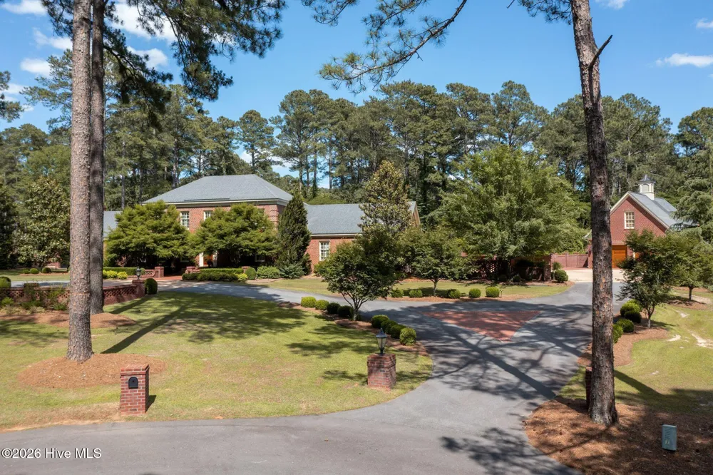 3407 Timberlake Court Kinston, NC 28504