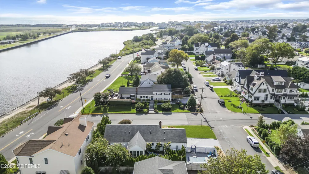 67 Farragut Avenue Manasquan, NJ 08736
