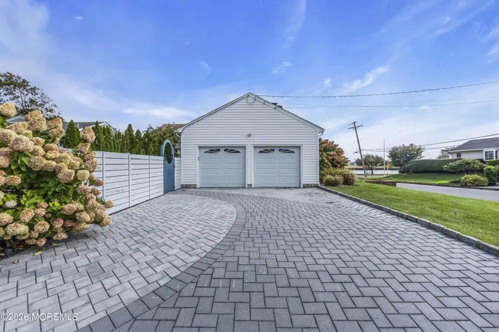 67 Farragut Avenue Manasquan, NJ 08736