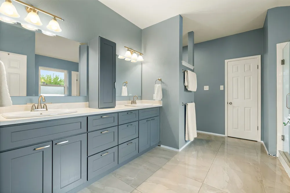 8005 Doe Meadow Drive Austin, TX 78749