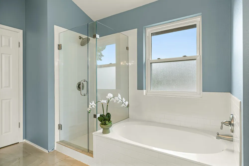 8005 Doe Meadow Drive Austin, TX 78749