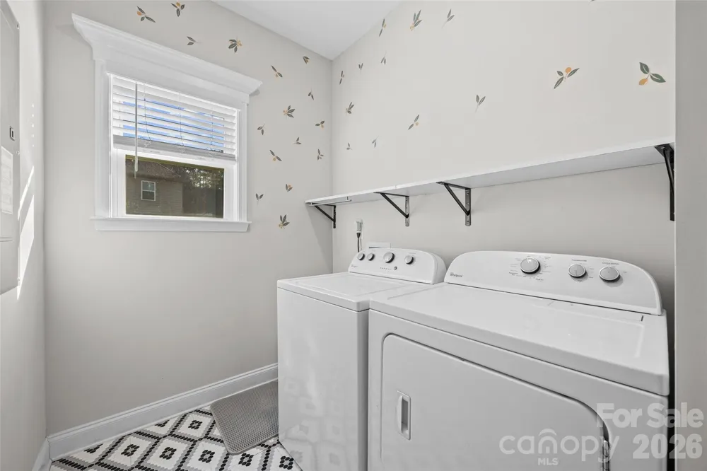 2633 Lakefront Drive Belmont, NC 28012