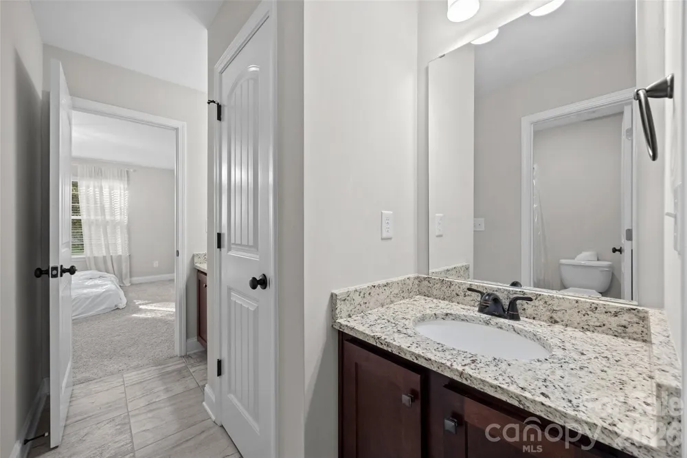 2633 Lakefront Drive Belmont, NC 28012