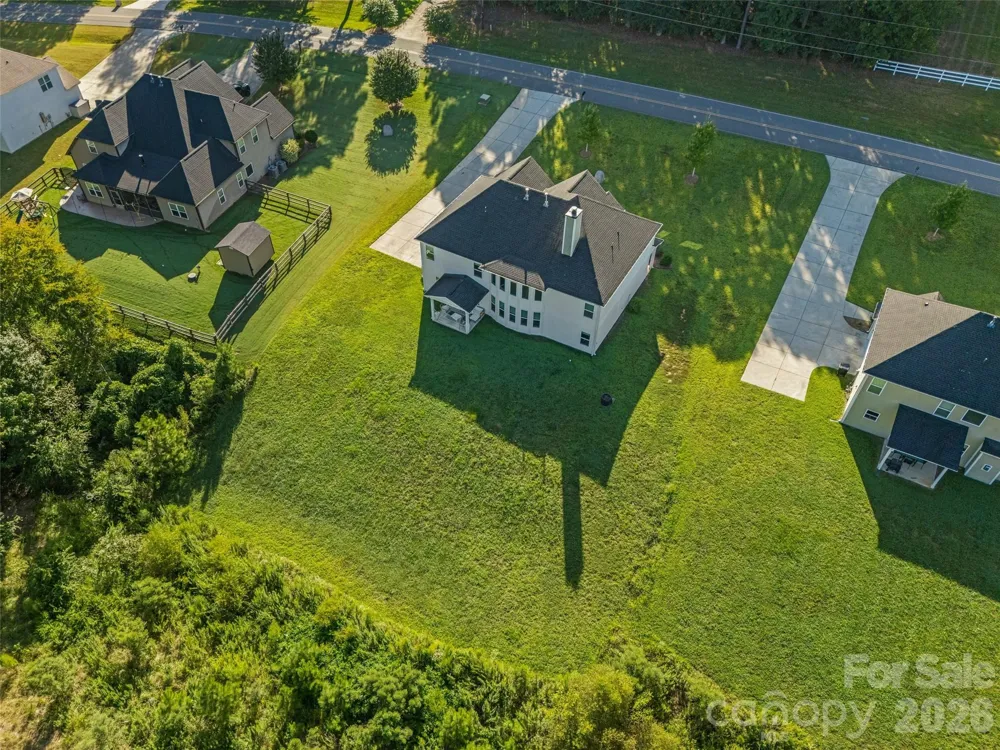 2633 Lakefront Drive Belmont, NC 28012