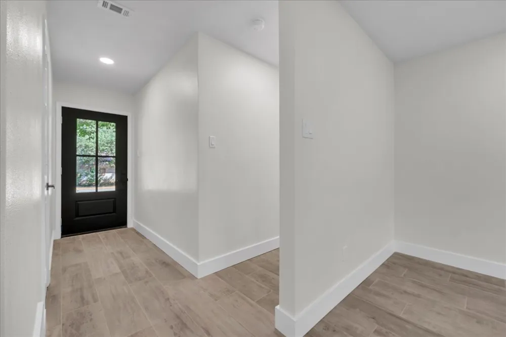 701 E Jacob Street Pilot Point, TX 76258
