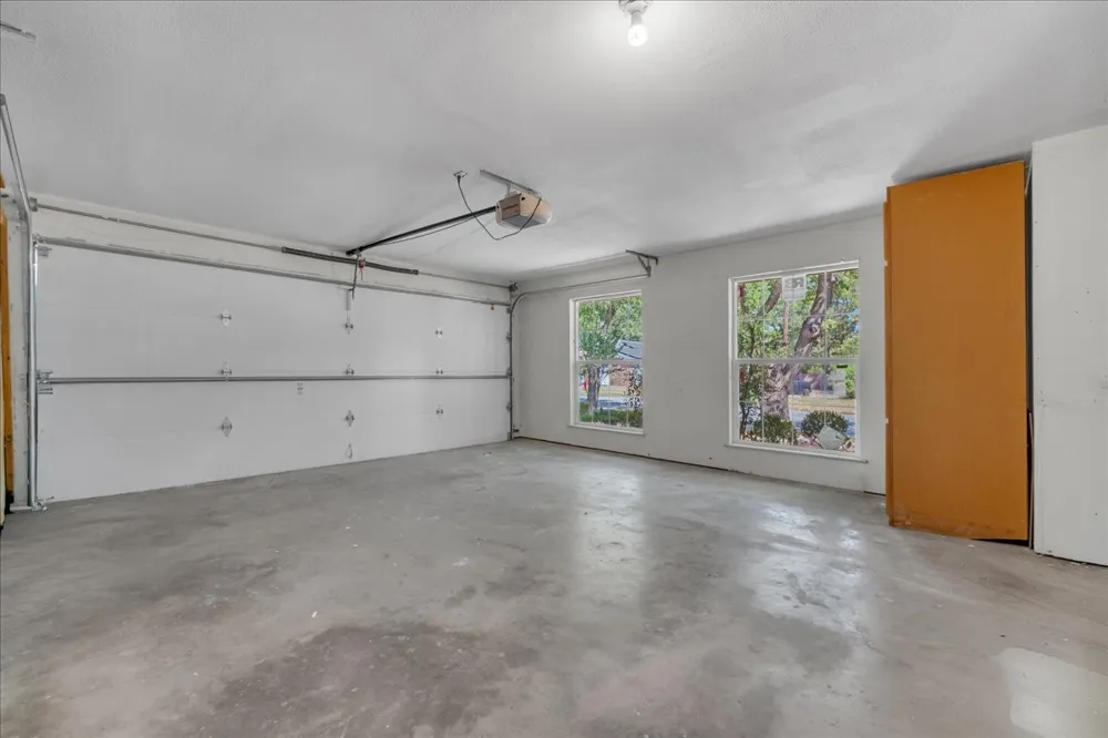 701 E Jacob Street Pilot Point, TX 76258