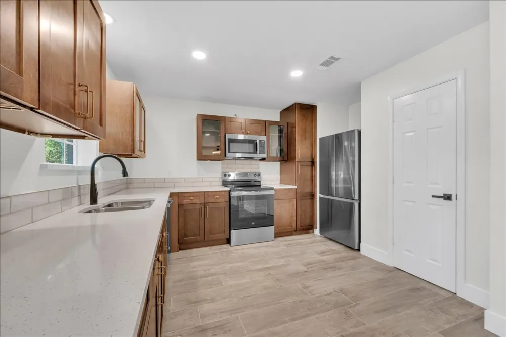 701 E Jacob Street Pilot Point, TX 76258