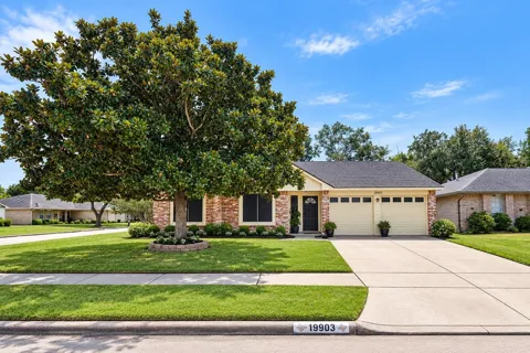 19903 Eastman Place