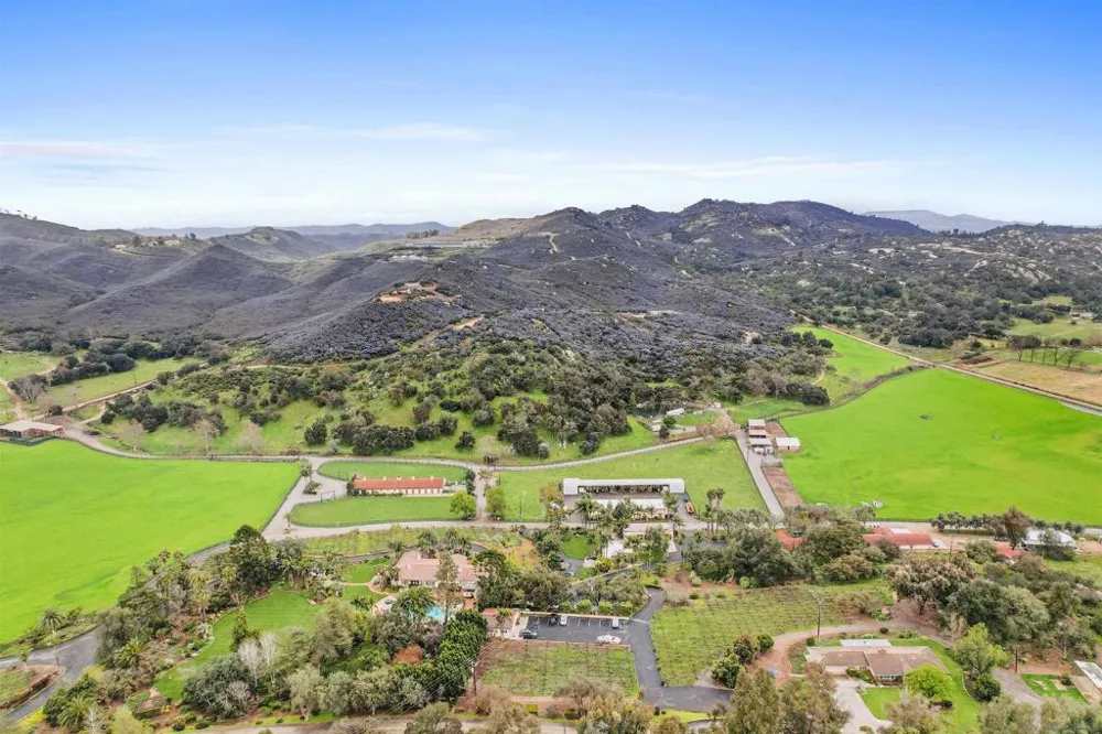 16757 Old Guejito Grade Road Escondido, CA 92027