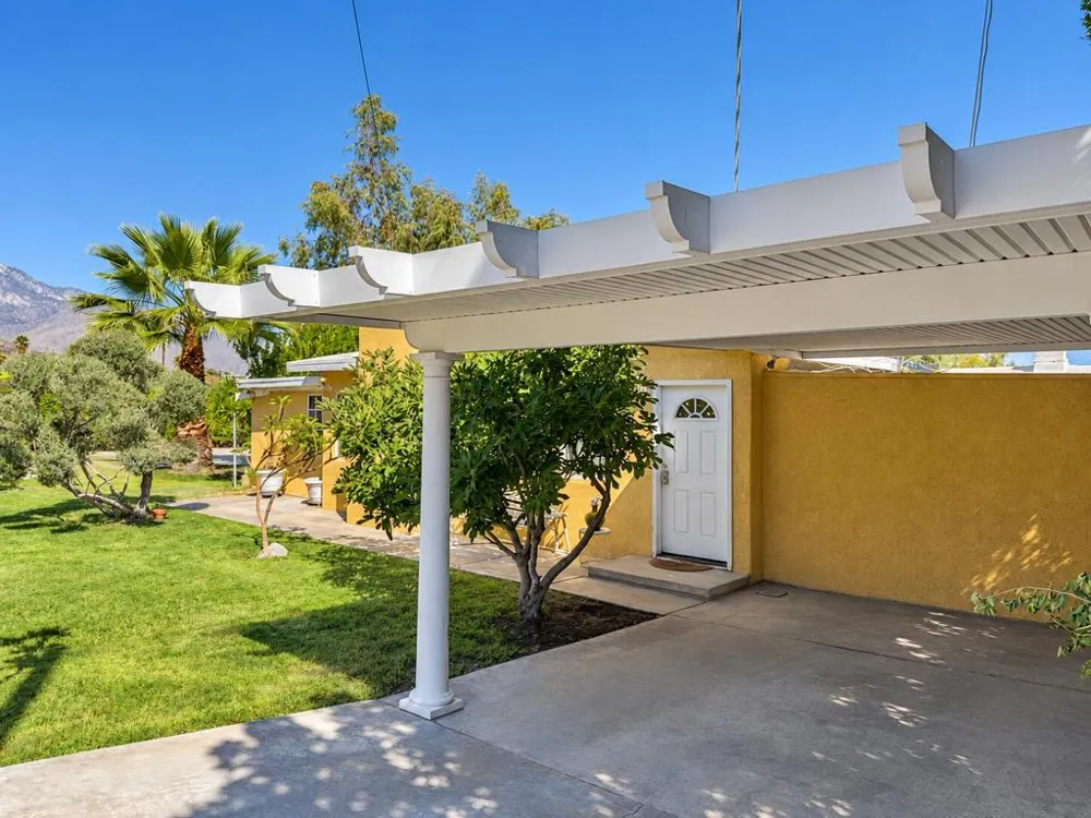 68698 E STREET Cathedral City, CA 92234
