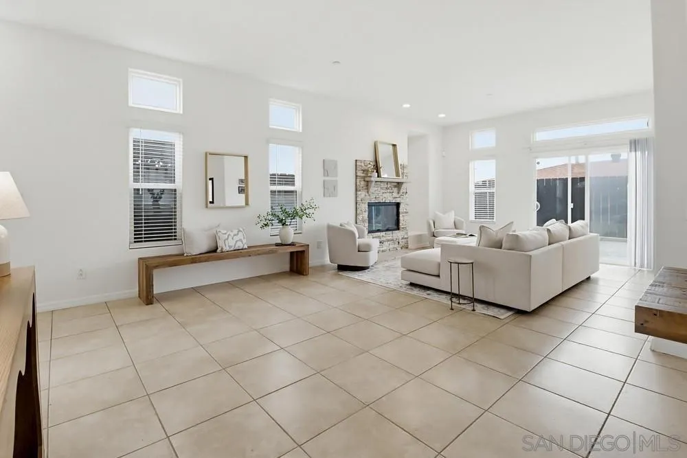 1774 Elm Ave San Diego, CA 92154