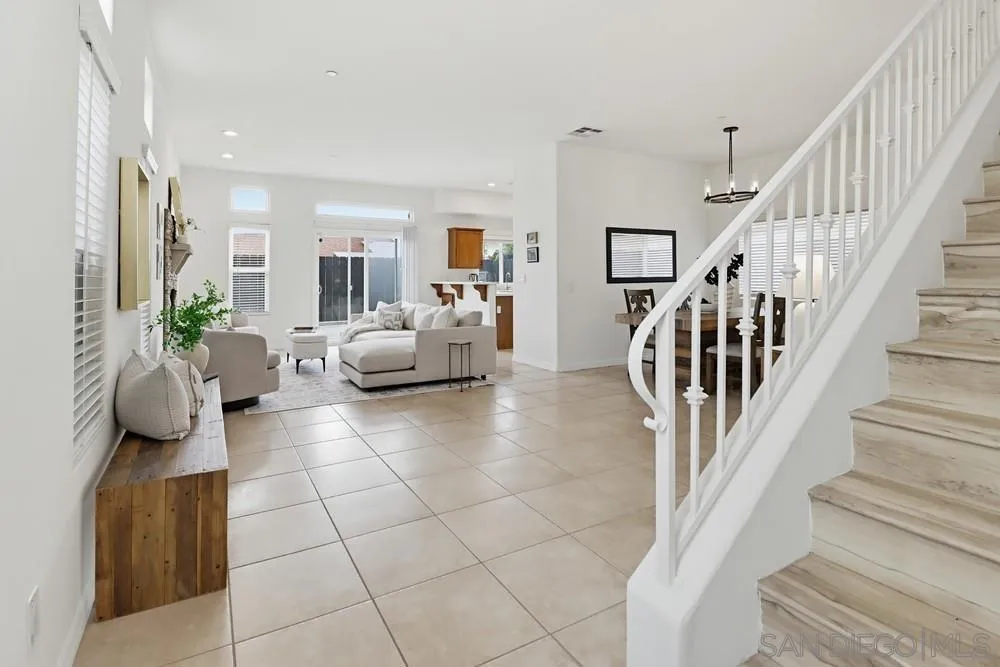 1774 Elm Ave San Diego, CA 92154