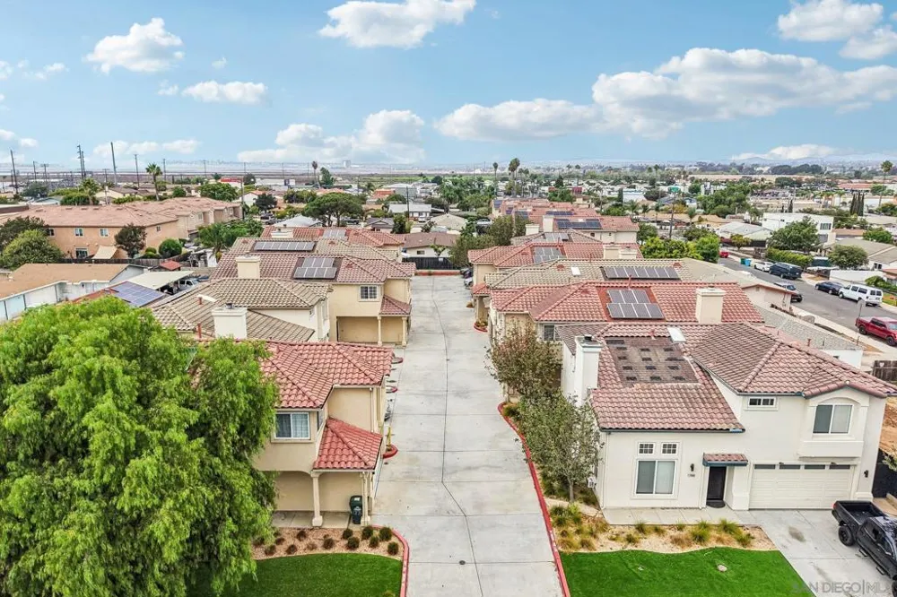 1774 Elm Ave San Diego, CA 92154