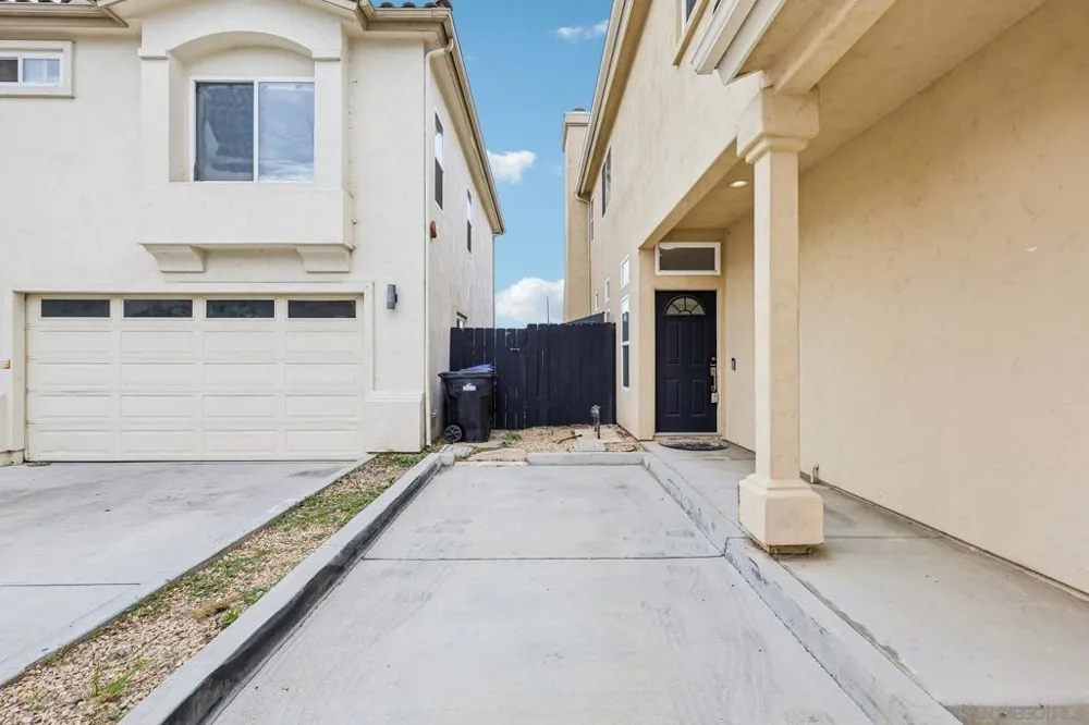 1774 Elm Ave San Diego, CA 92154