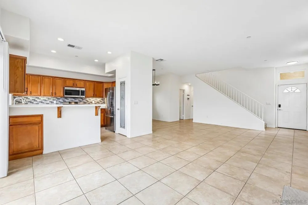 1774 Elm Ave San Diego, CA 92154