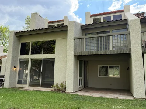 38974 Paseo De Oro