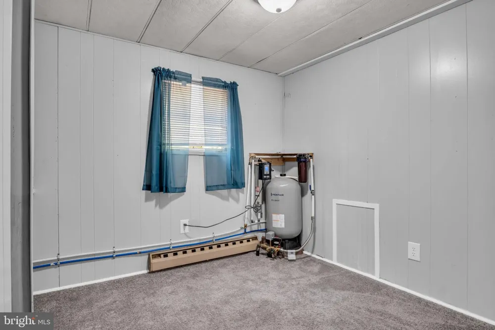247 WHISKEY SPRINGS ROAD Dillsburg, PA 17019