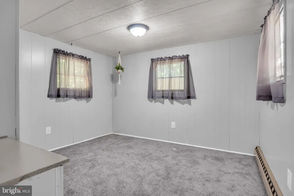 247 WHISKEY SPRINGS ROAD Dillsburg, PA 17019