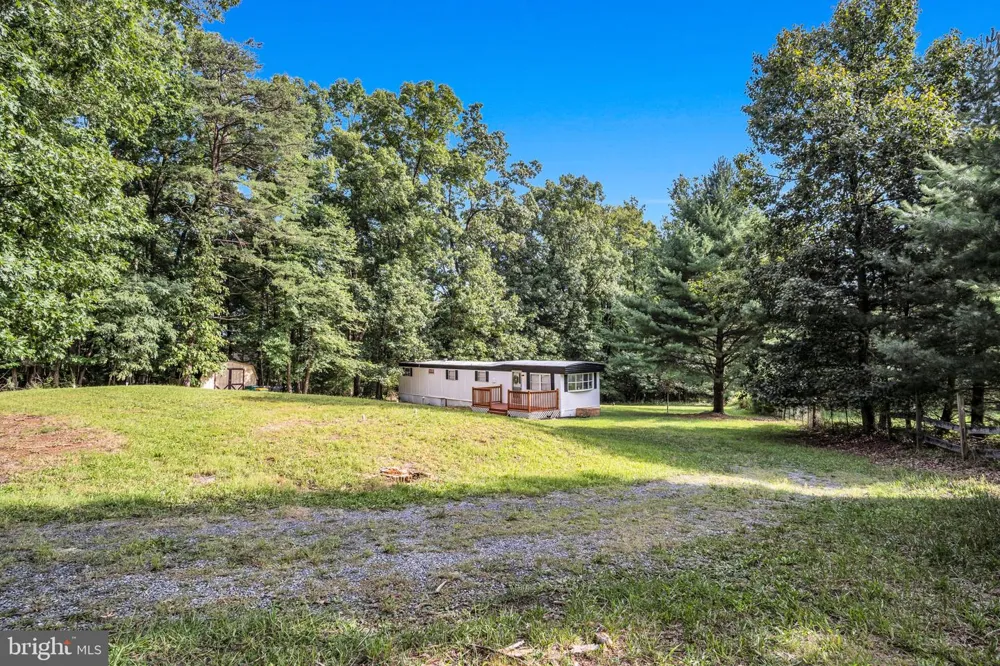 247 WHISKEY SPRINGS ROAD Dillsburg, PA 17019