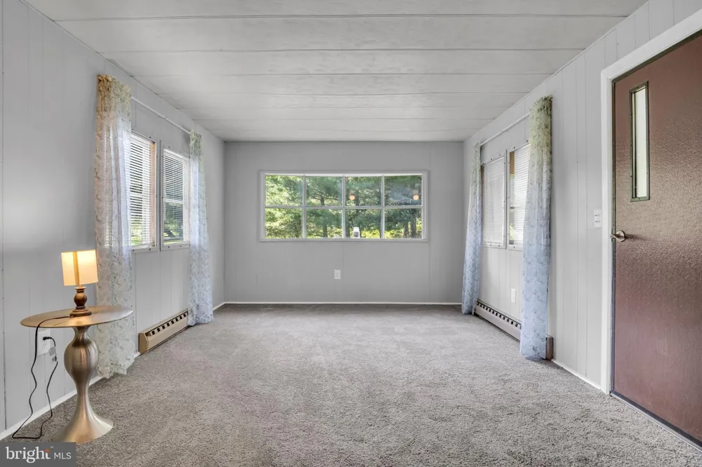 247 WHISKEY SPRINGS ROAD Dillsburg, PA 17019