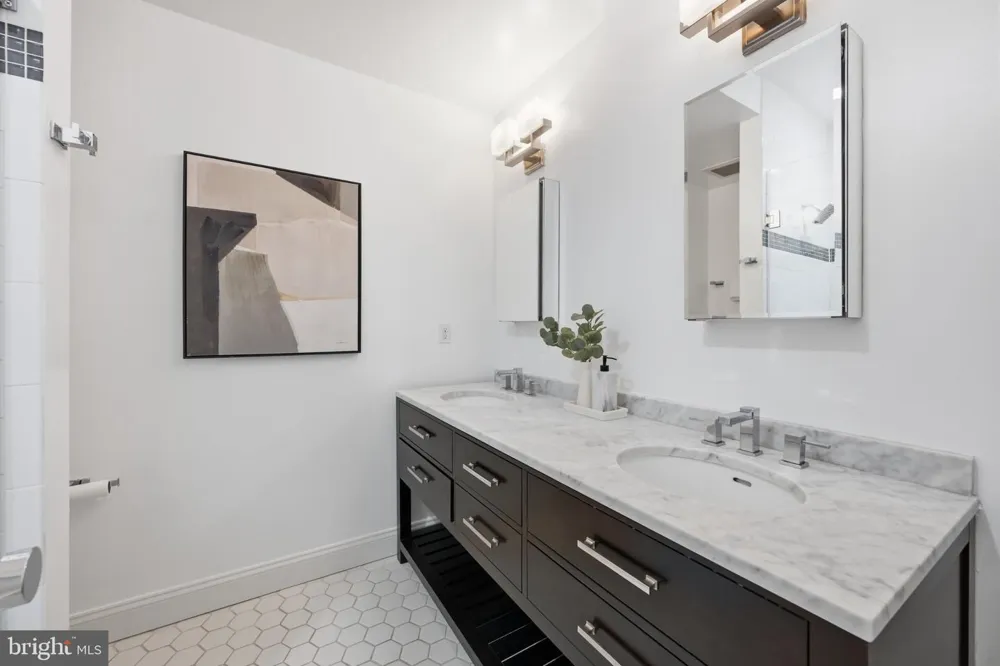 1696 LANIER PLACE NW #3 Washington, DC 20009