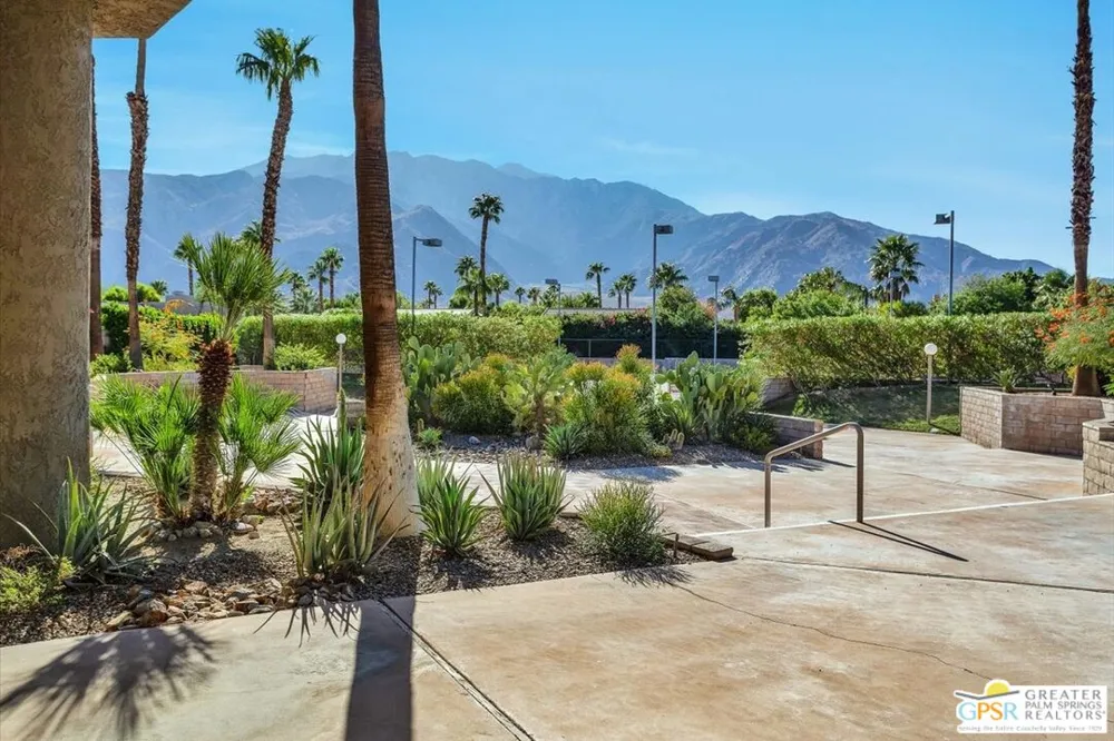 2861 Sundance Circle Palm Springs, CA 92262