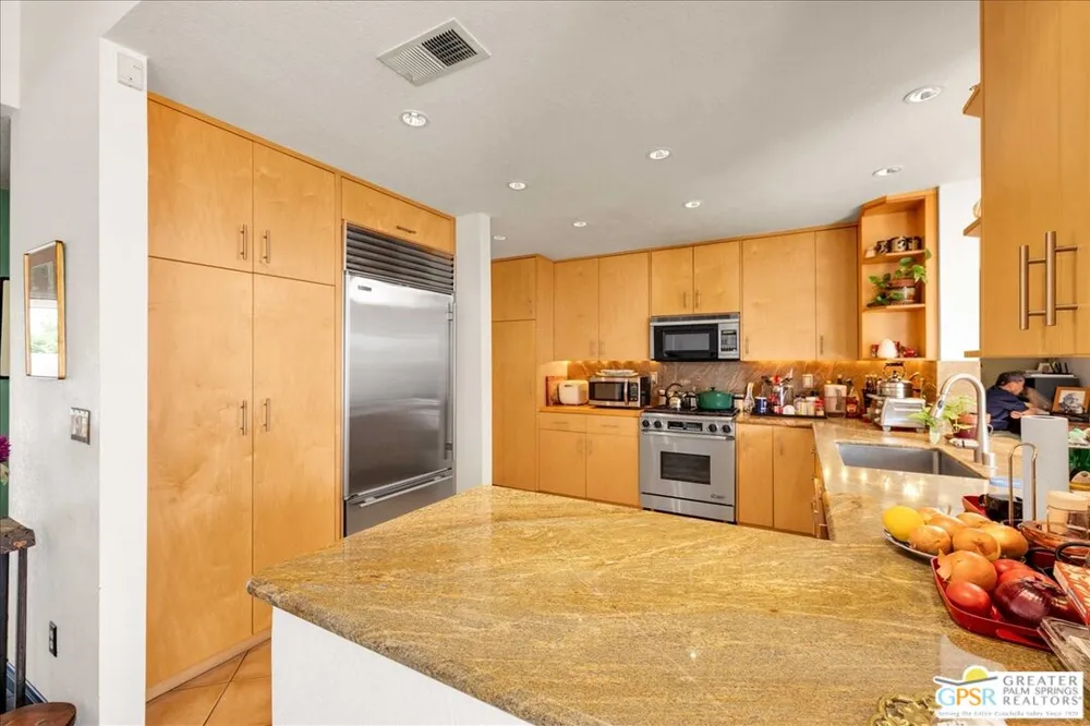 2861 Sundance Circle Palm Springs, CA 92262