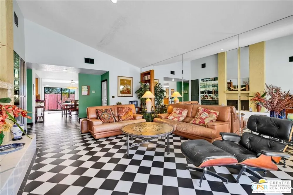 2861 Sundance Circle Palm Springs, CA 92262