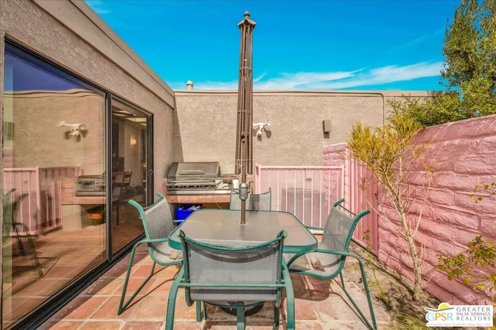 2861 Sundance Circle Palm Springs, CA 92262