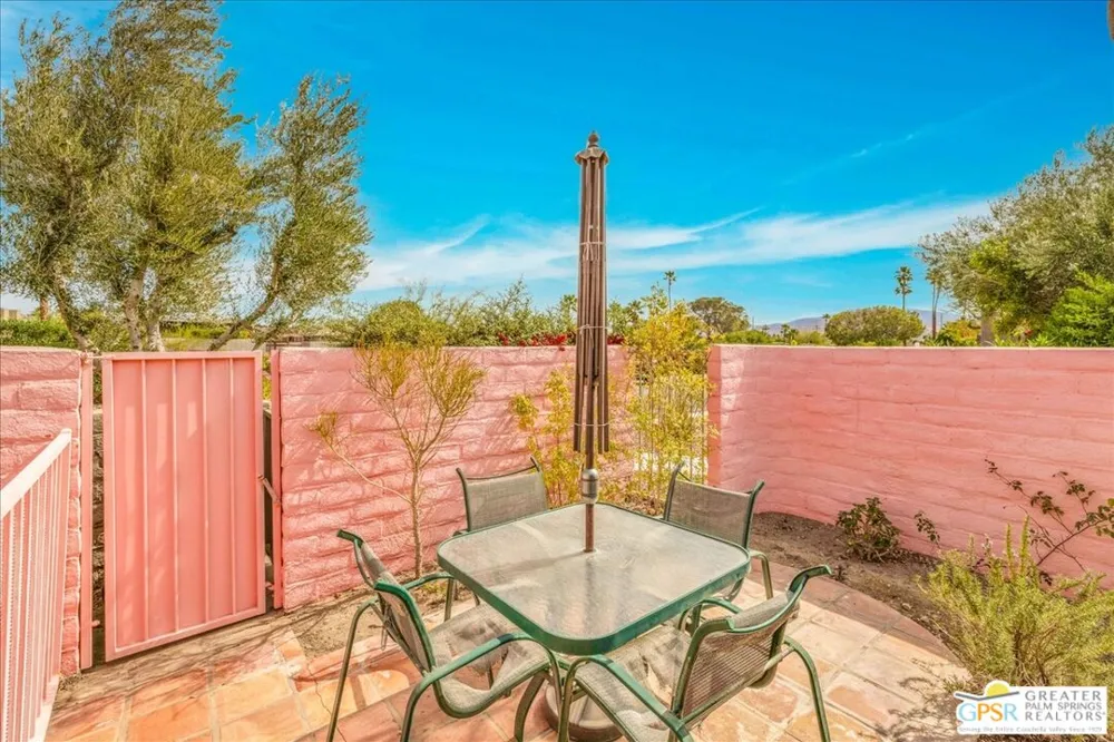 2861 Sundance Circle Palm Springs, CA 92262