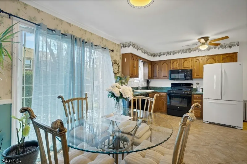 65 Fairmount Ave Clifton City, NJ 07011
