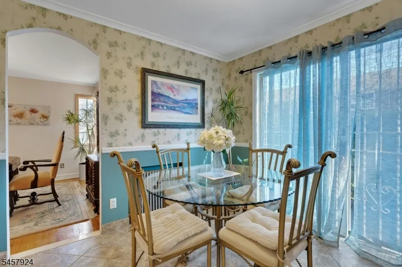 65 Fairmount Ave Clifton City, NJ 07011