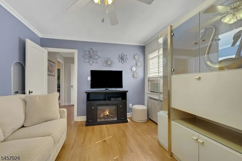 65 Fairmount Ave Clifton City, NJ 07011