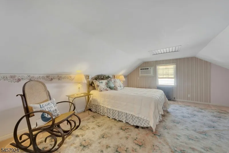 65 Fairmount Ave Clifton City, NJ 07011