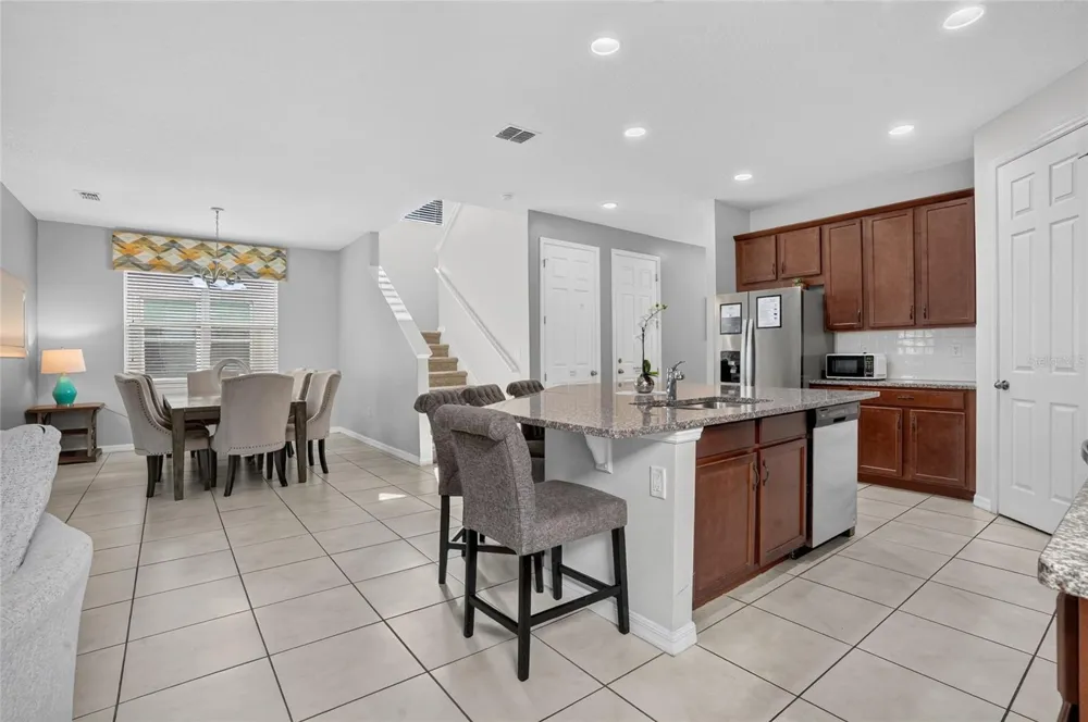 9007 PELICAN COVE TRACE Kissimmee, FL 34747