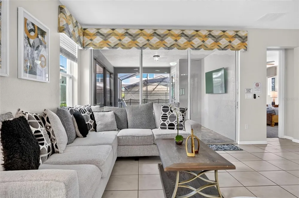 9007 PELICAN COVE TRACE Kissimmee, FL 34747