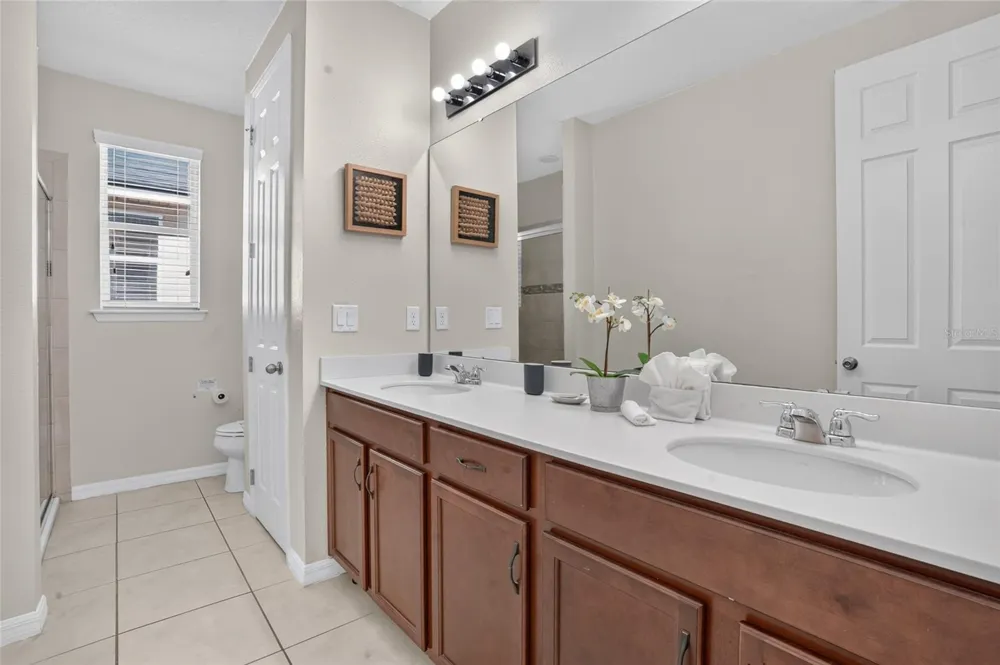 9007 PELICAN COVE TRACE Kissimmee, FL 34747