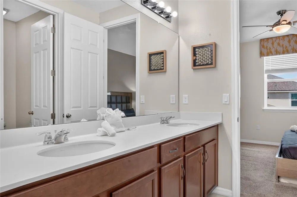 9007 PELICAN COVE TRACE Kissimmee, FL 34747
