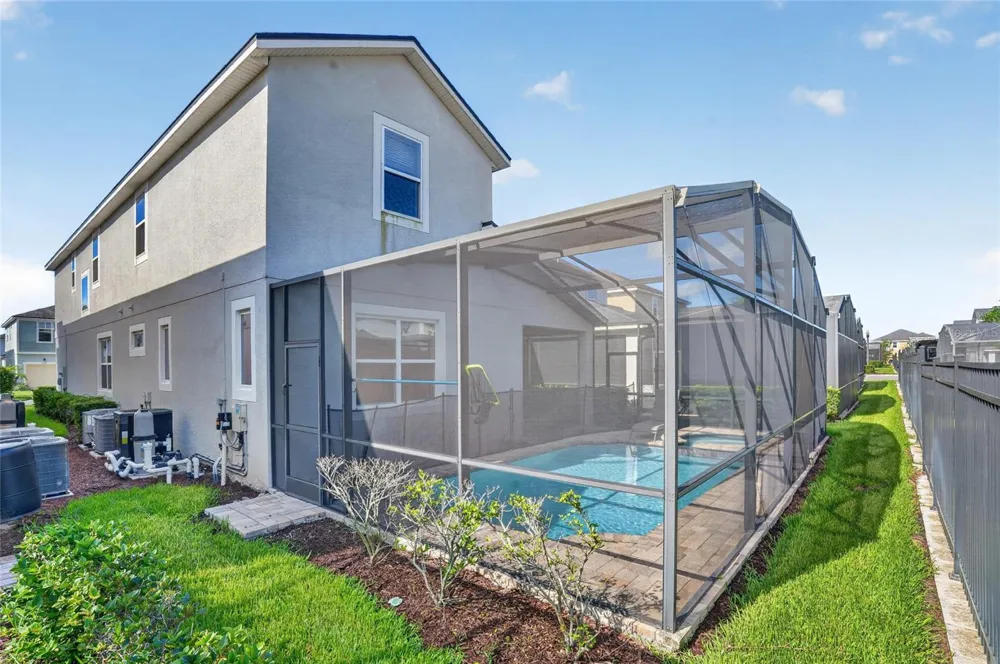 9007 PELICAN COVE TRACE Kissimmee, FL 34747