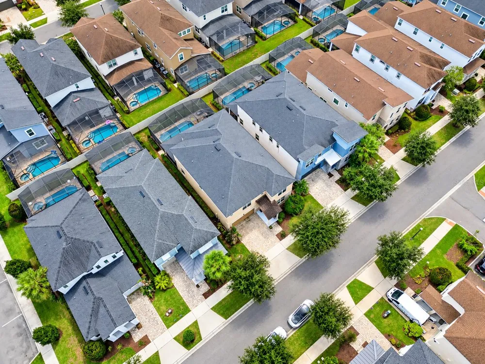 9007 PELICAN COVE TRACE Kissimmee, FL 34747